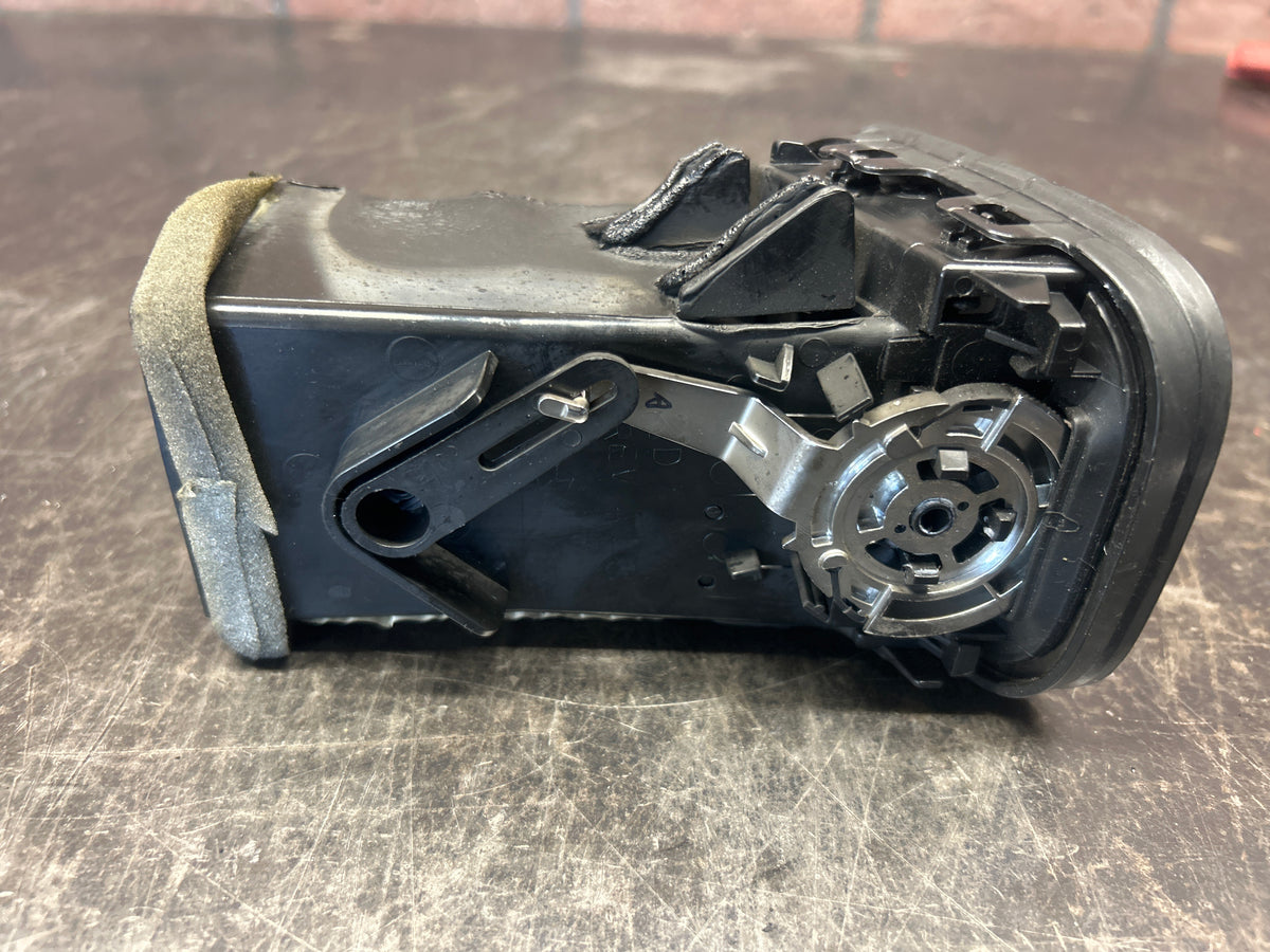 2011-2023 Charger Hellcat Air Vent Dash Right Passenger Side Outer L0202804DX9AB
