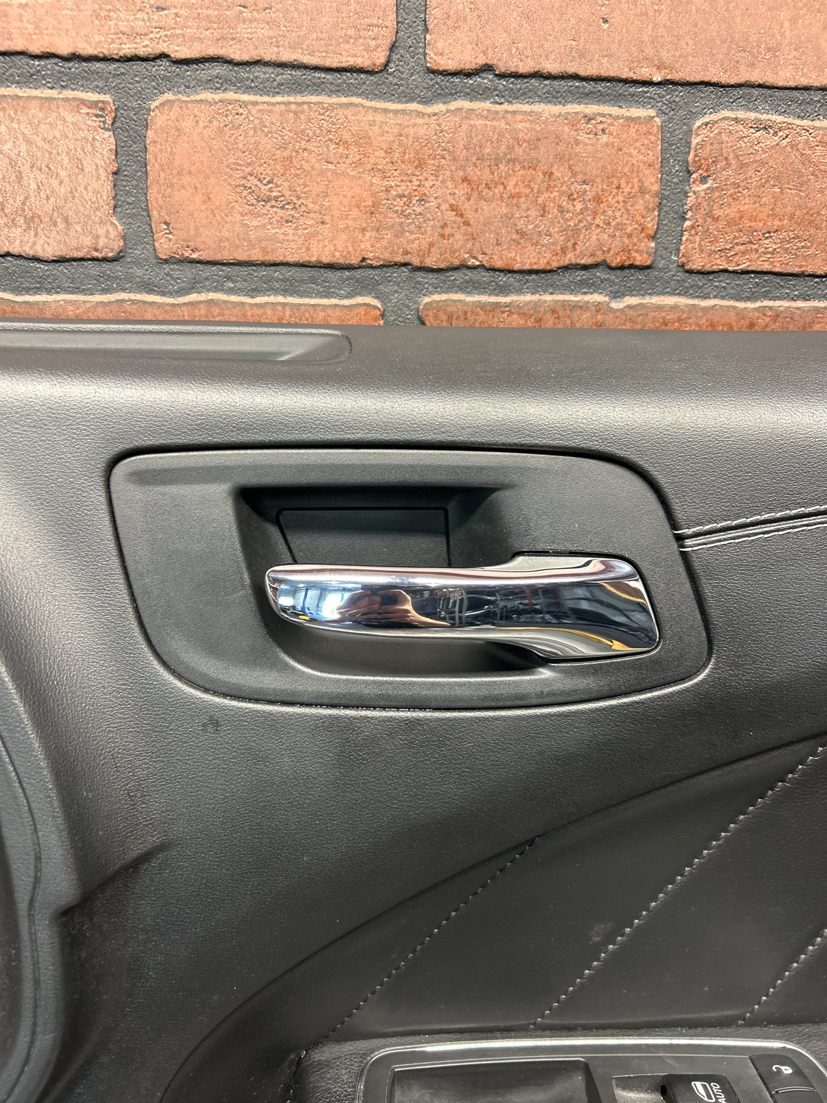 2019-2023 DODGE CHARGER HELLCAT SRT FRONT RIGHT INTERIOR DOOR PANEL 6QY633X9AC