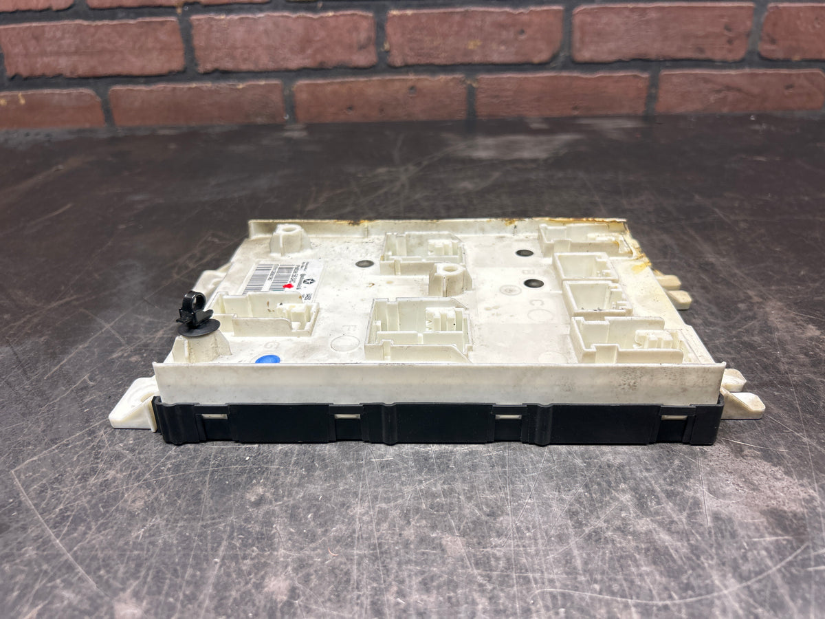 2019 Dodge Charger HELLCAT BCM Body Control  Module 68396563AC Slightly Burnt