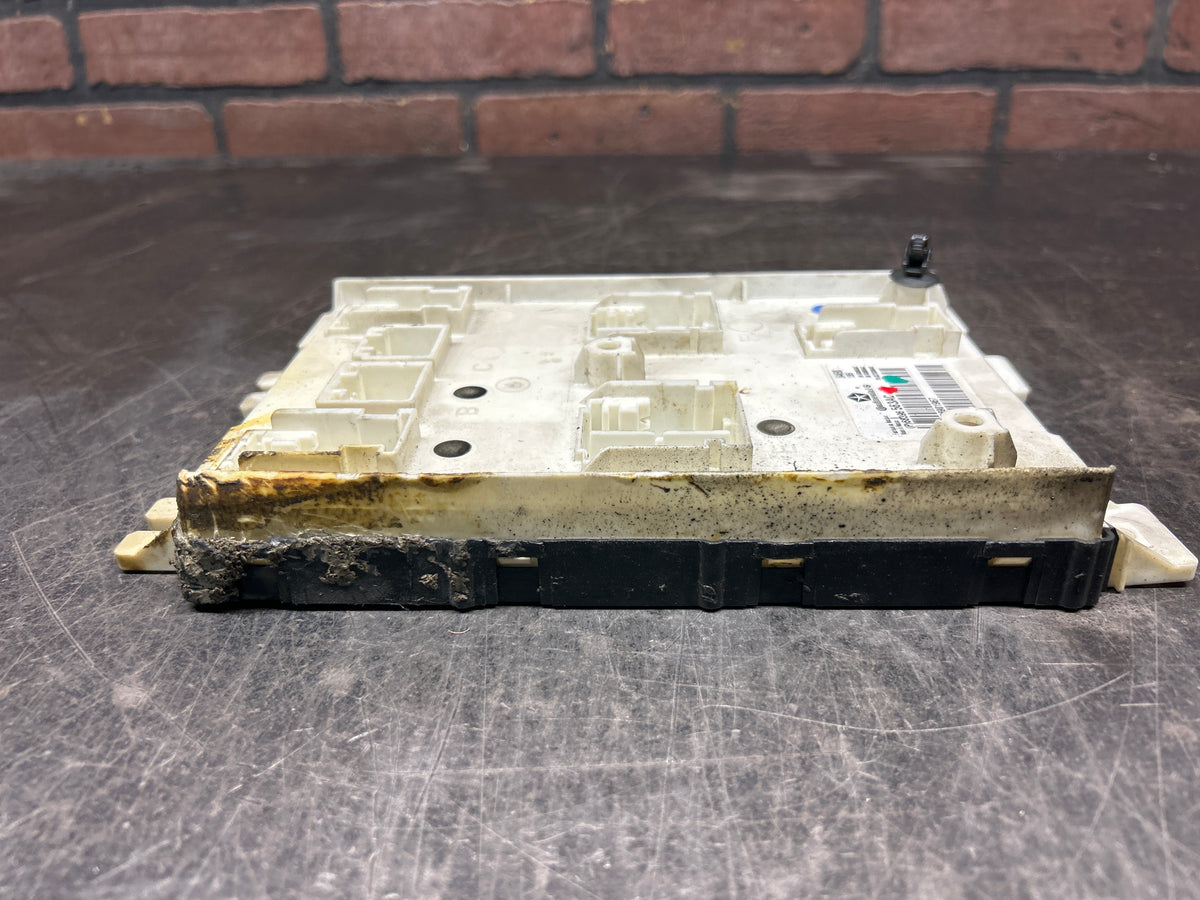 2019 Dodge Charger HELLCAT BCM Body Control  Module 68396563AC Slightly Burnt
