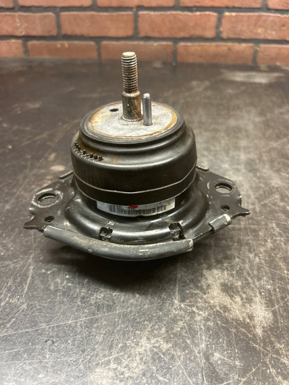 2012-2023 DODGE CHARGER/CHALLENGER SCAT PACK 6.4L RWD ENGINE MOUNT PAIR OEM