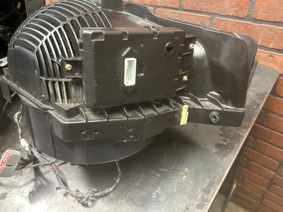 15-23 Dodge Challenger Charger 300 SP OEM Heater Housing Box Assembly 68334968AA