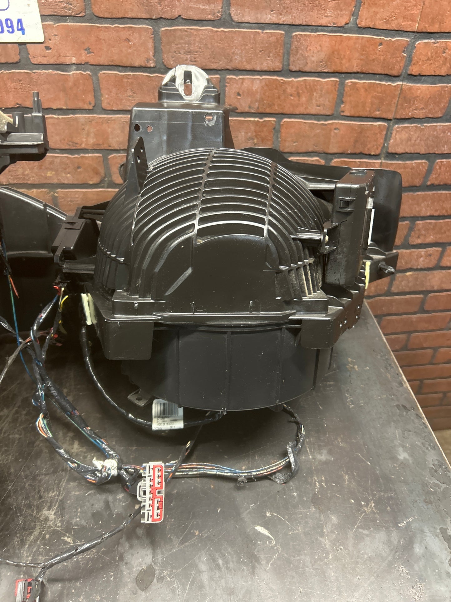 15-23 Dodge Challenger Charger 300 SP OEM Heater Housing Box Assembly 68334968AA