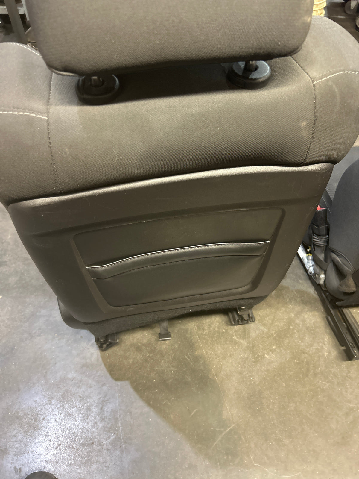 2015-2023 Dodge Charger Scat Pack R/T  SRT Cloth Seat Set W/Scat Pack Logo OEM