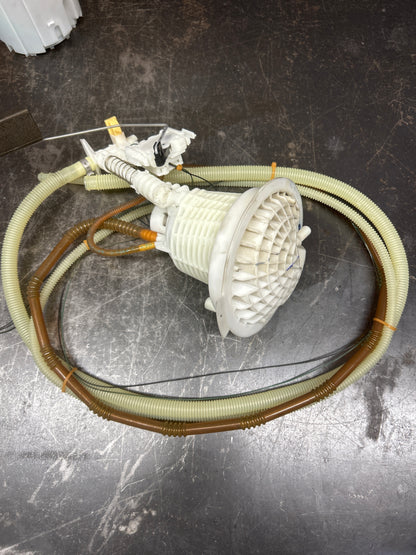 2015-2021 DODGE CHARGER SRT 6.4L V8 GASOLINE FUEL PUMP & LEVEL SENDING UNIT OEM