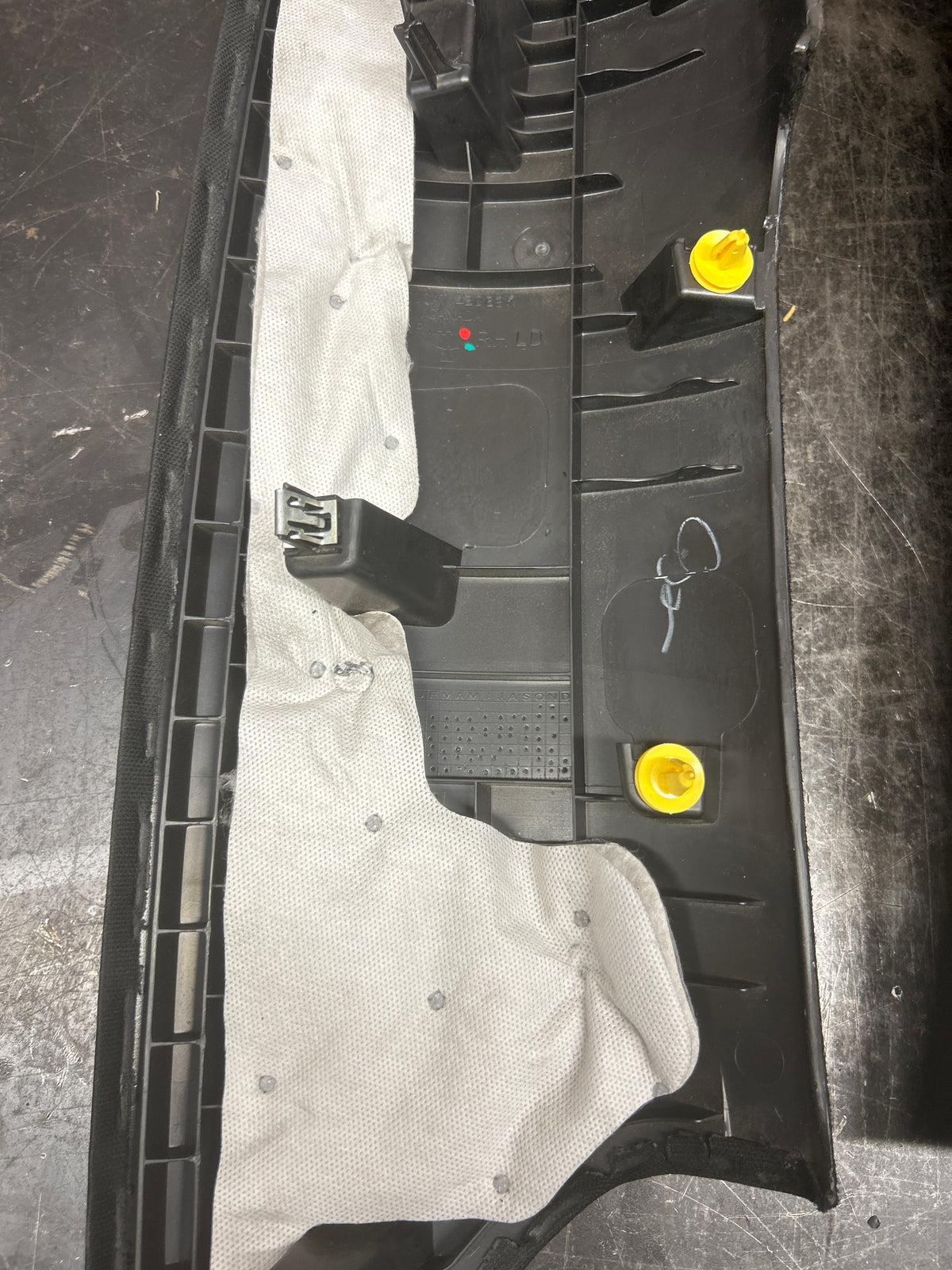 15-23 DODGE CHARGER REAR RIGHT LEFT PAIR C PILLAR TRIM 1KL83TRMAA 1KL82TRMAA