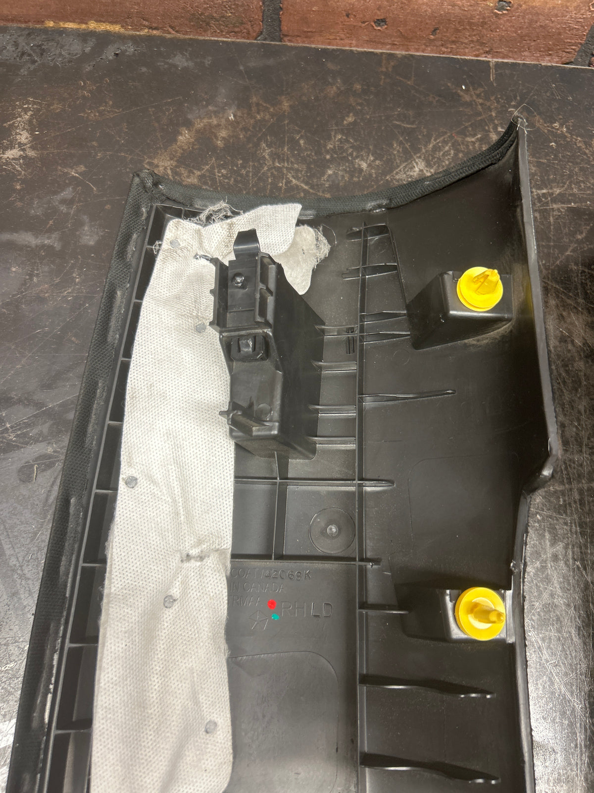 15-23 DODGE CHARGER REAR RIGHT LEFT PAIR C PILLAR TRIM 1KL83TRMAA 1KL82TRMAA