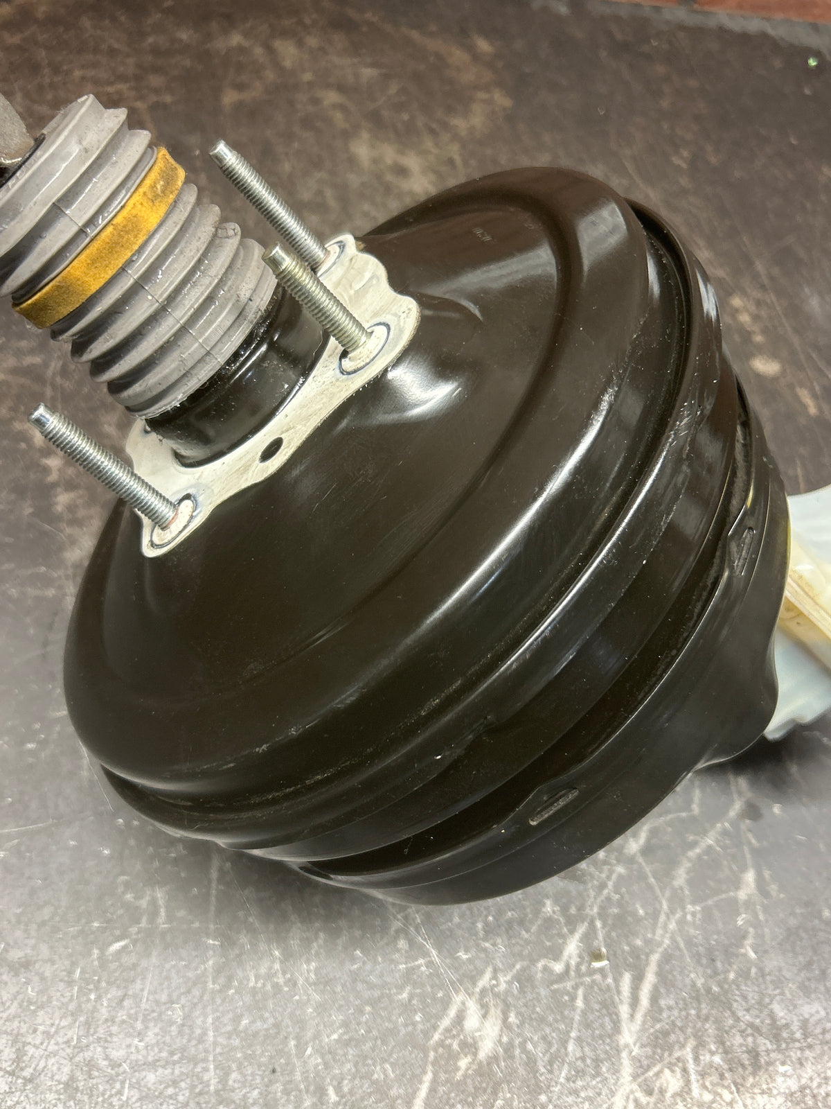 14-23 DODGE CHARGER / 300 POWER BRAKE BOOSTER & RESERVOIR W/ MASTER CYLINDER