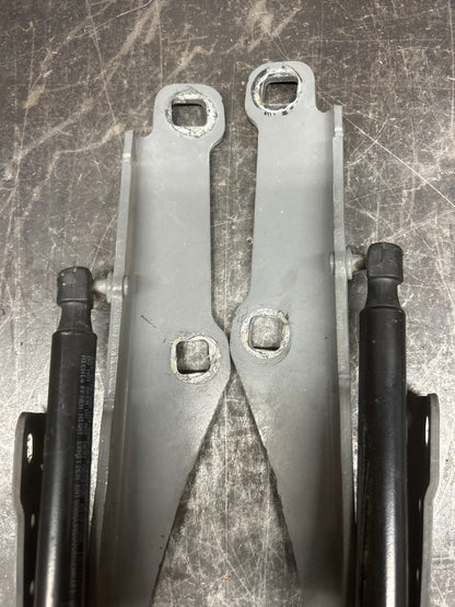 11-23 DODGE CHARGER CHRYSLER 300 FRONT HOOD SUPPORT HINGE BRACKET SET