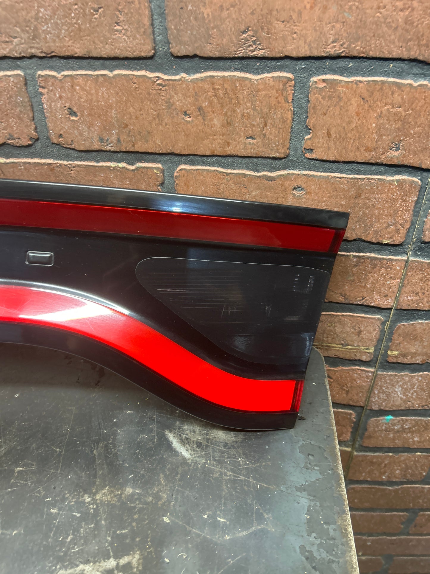 2015-2023 Mopar Dodge Charger Scatpack Rear Trunk Center LED Tail Light Lamp OEM
