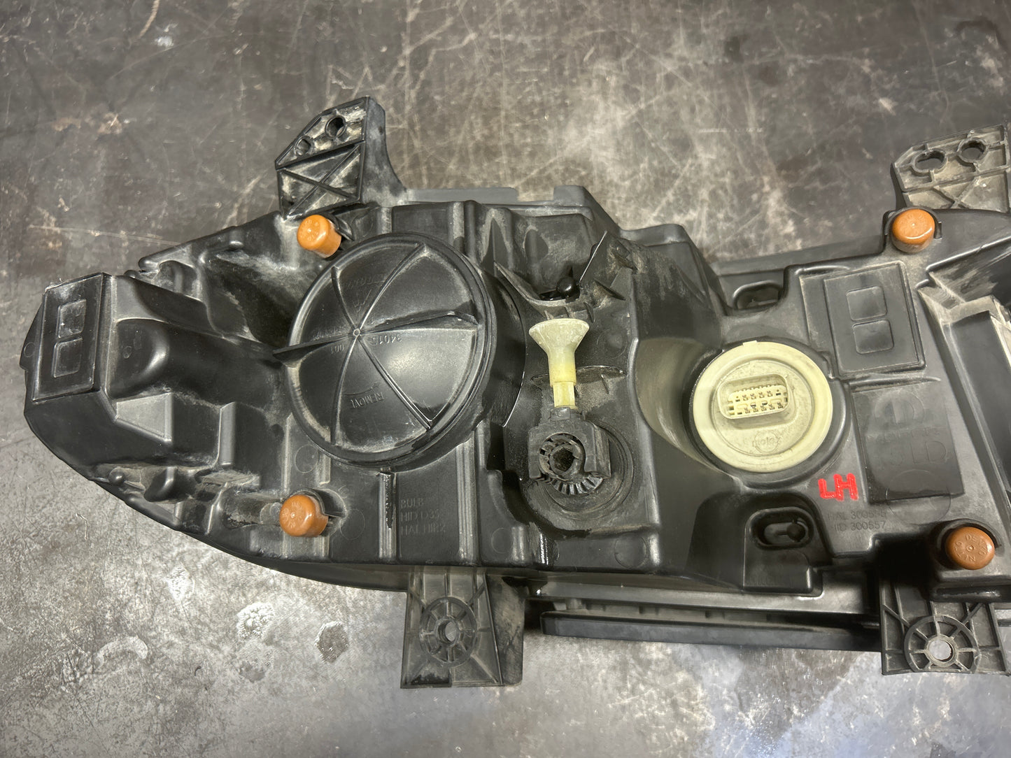 15-23 Dodge Charger HID Xenon Left Headlight Genuine Mopar OEM 68214399AC