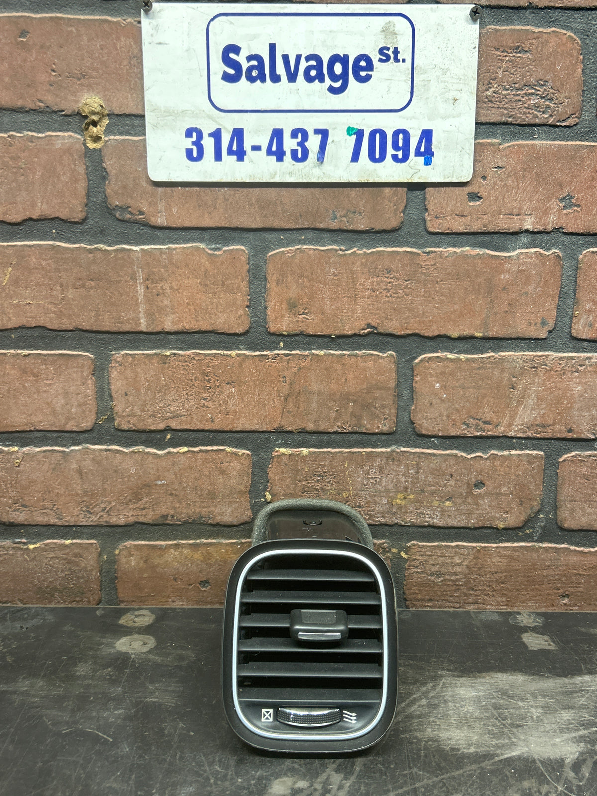 15-22 DODGE CHARGER AIR VENT ASSEMBLY RIGHT PASSENGER SIDE L0202804DX9AB