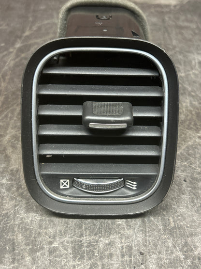 15-22 DODGE CHARGER AIR VENT ASSEMBLY RIGHT PASSENGER SIDE L0202804DX9AB