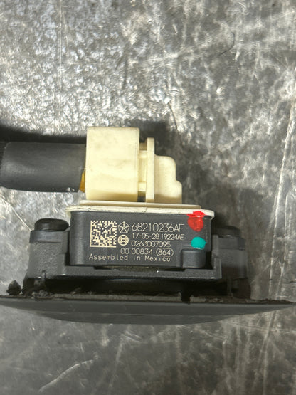 17-18 Dodge Charger Rear Camera OEM Truck Rear Park Assist Back Up Camera