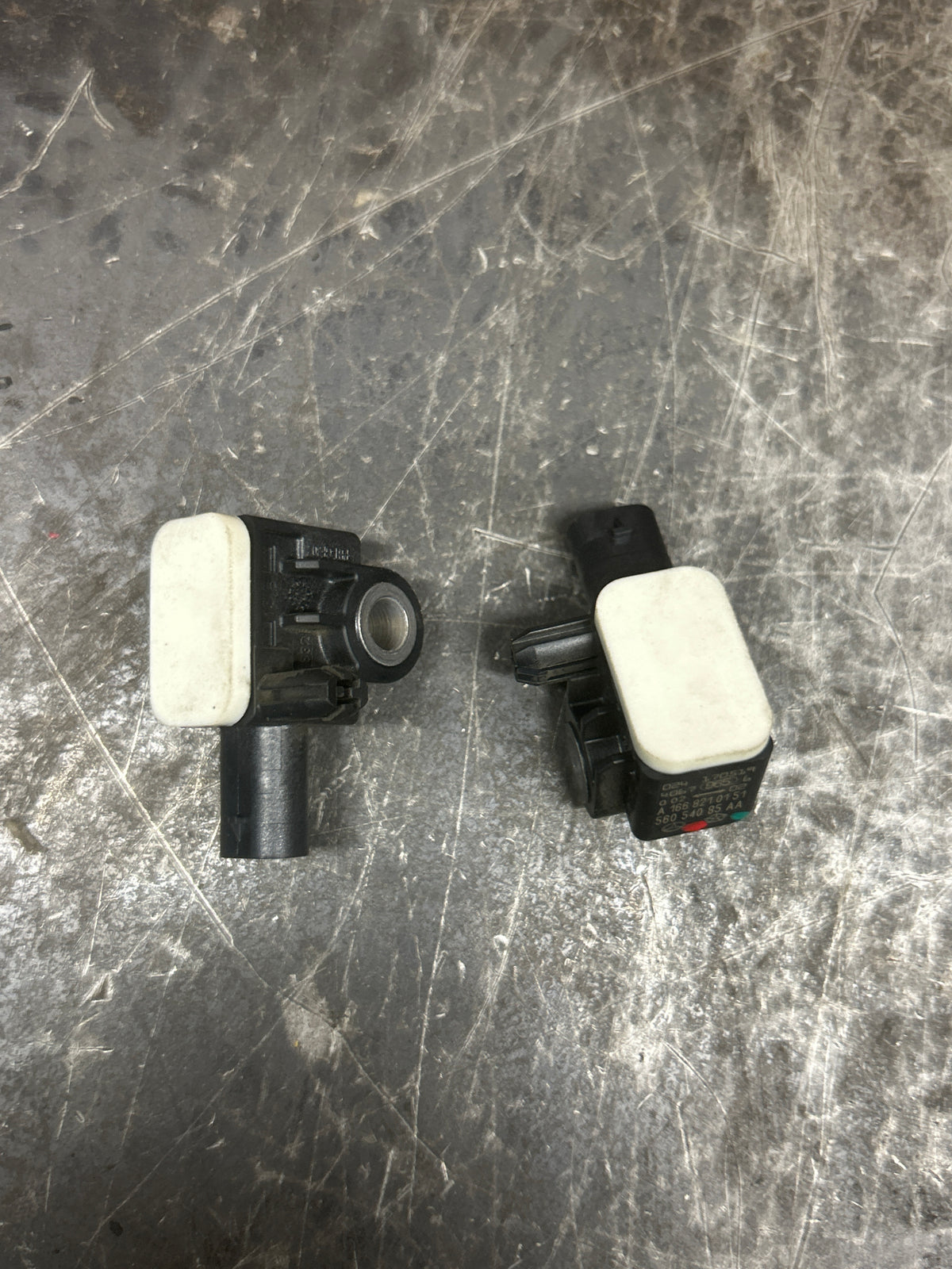 2016-2023 DODGE CHARGER FRONT CRASH IMPACT SENSOR PAIR OEM 56054085AA