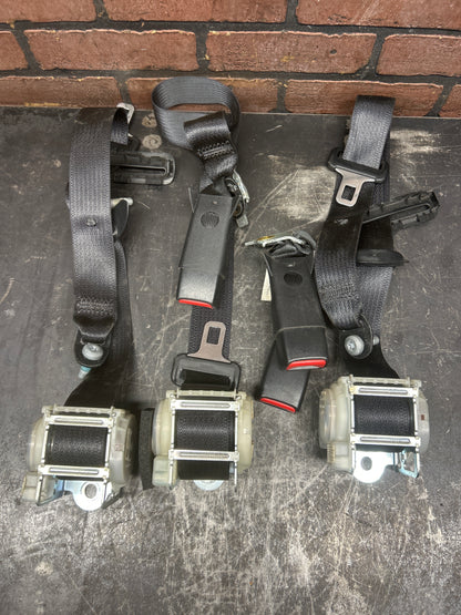 2015-2023 DODGE CHARGER SCAT PACK FRONT & REAR LEFT & RIGHT OEM SEAT BELT SET