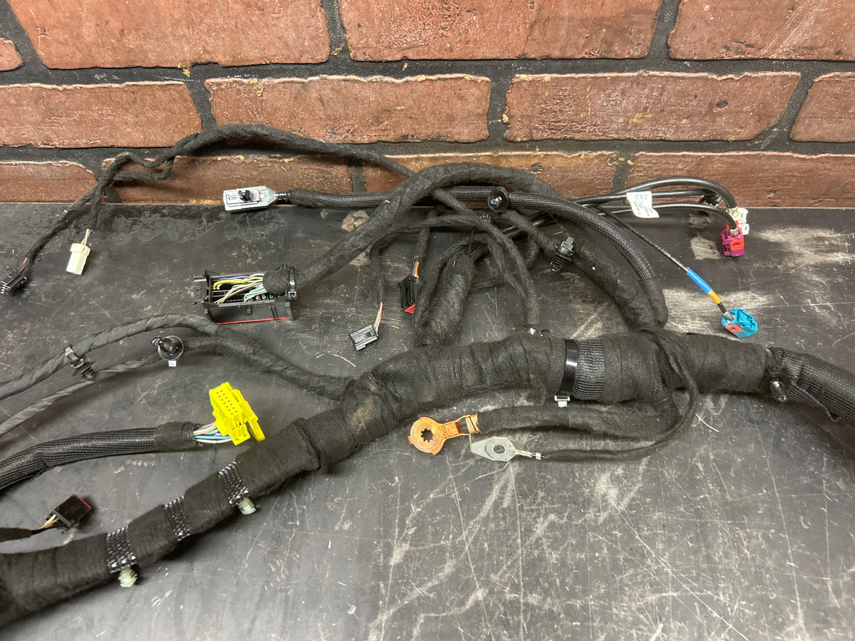 2017 Dodge Charger Scat Pack Dashboard Wiring Harness OEM 68305001AC OEM