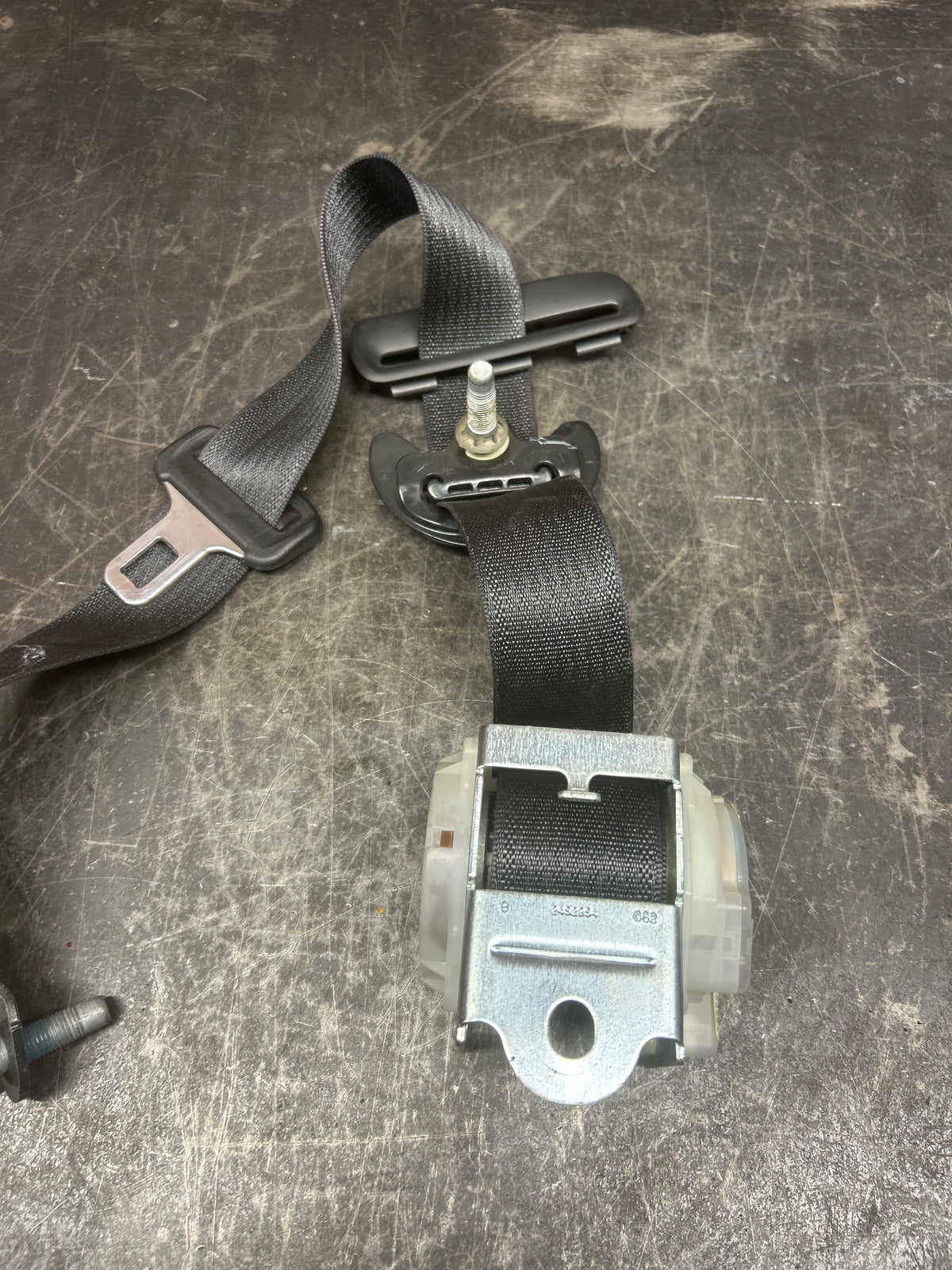 2015-2023 DODGE CHARGER SCAT PACK FRONT & REAR LEFT & RIGHT OEM SEAT BELT SET