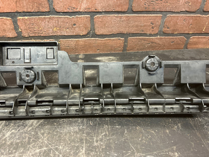 15-23 DODGE CHARGER REAR BUMPER COVER CENTER MOUNT BRACKET SUPPORT 68226564AB