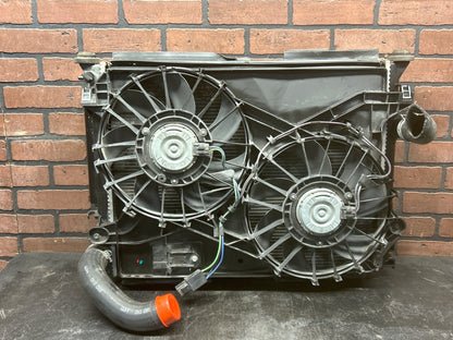 12-23 Charger Scat Pack 6.4L Engine Radiator AC Condenser Fan Assembly OEM