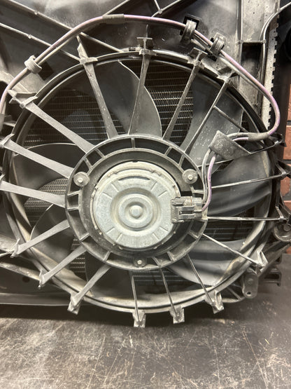 12-23 Charger Scat Pack 6.4L Engine Radiator AC Condenser Fan Assembly OEM