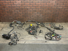 2017 Dodge Charger ScatPack Body Wiring Harness & Trunk Fuse Box 68304981AF OEM