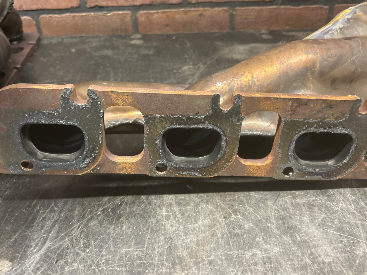 2011-2023 Challenger Hellcat  6.2L 6.4L Hemi Exhaust Manifolds Headers OEM
