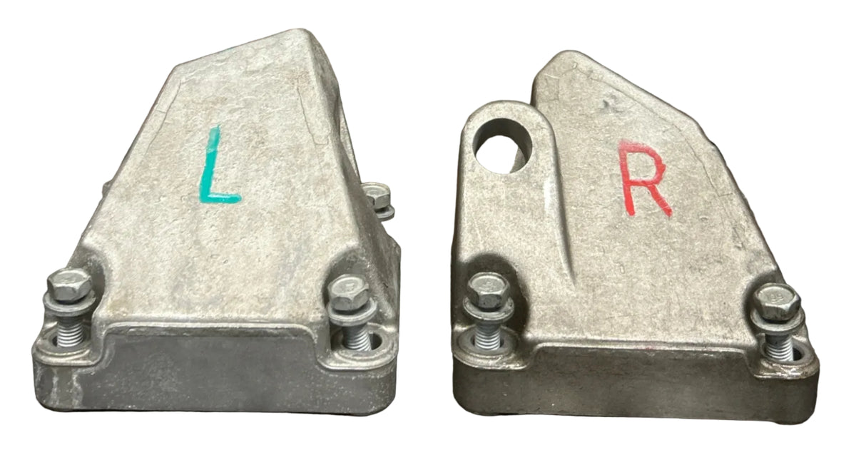 2012-2023 DODGE CHARGER/CHALLENGER SRT HELLCAT ENGINE LH & RH MOUNT BRACKETS OEM