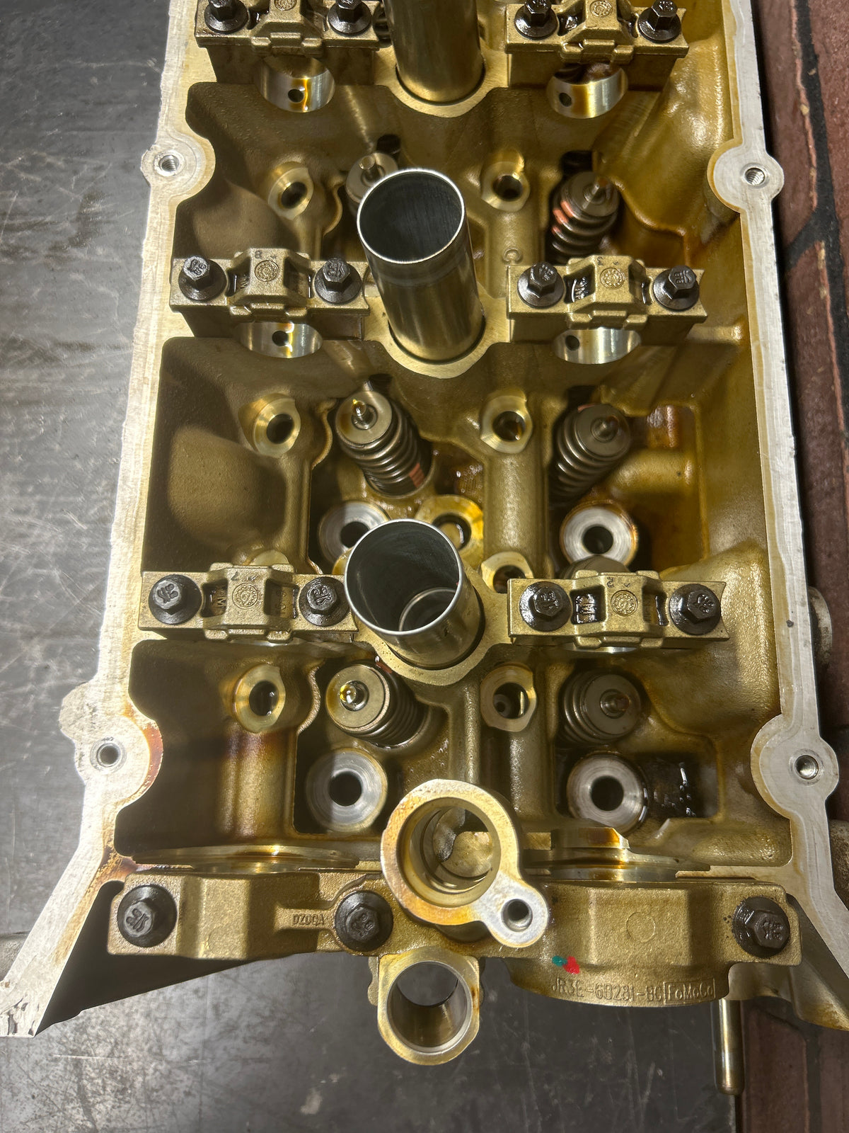 2018-2020 Ford 5.0l f150 Engine Cylinder Head Driver Side JR3E-6B281-BC OEM