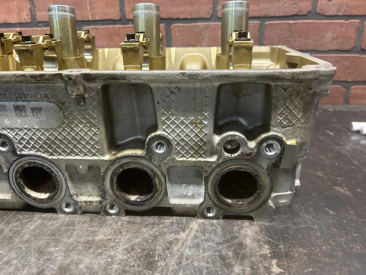 2018-2020 Ford 5.0l f150 Engine Cylinder Head Driver Side JR3E-6B281-BC OEM