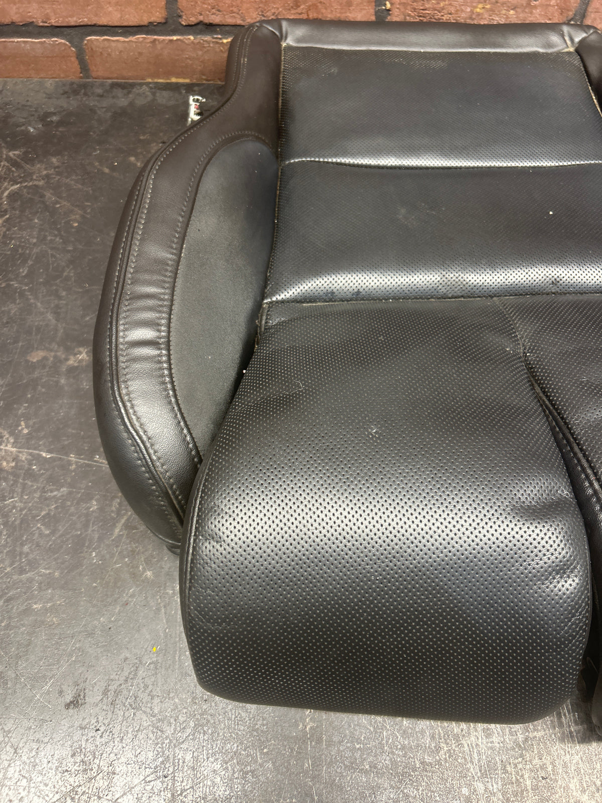2018-2019 LINCOLN NAVIGATOR FRONT BOTTOM SIDE BLACK SEAT CUSHION OEM
