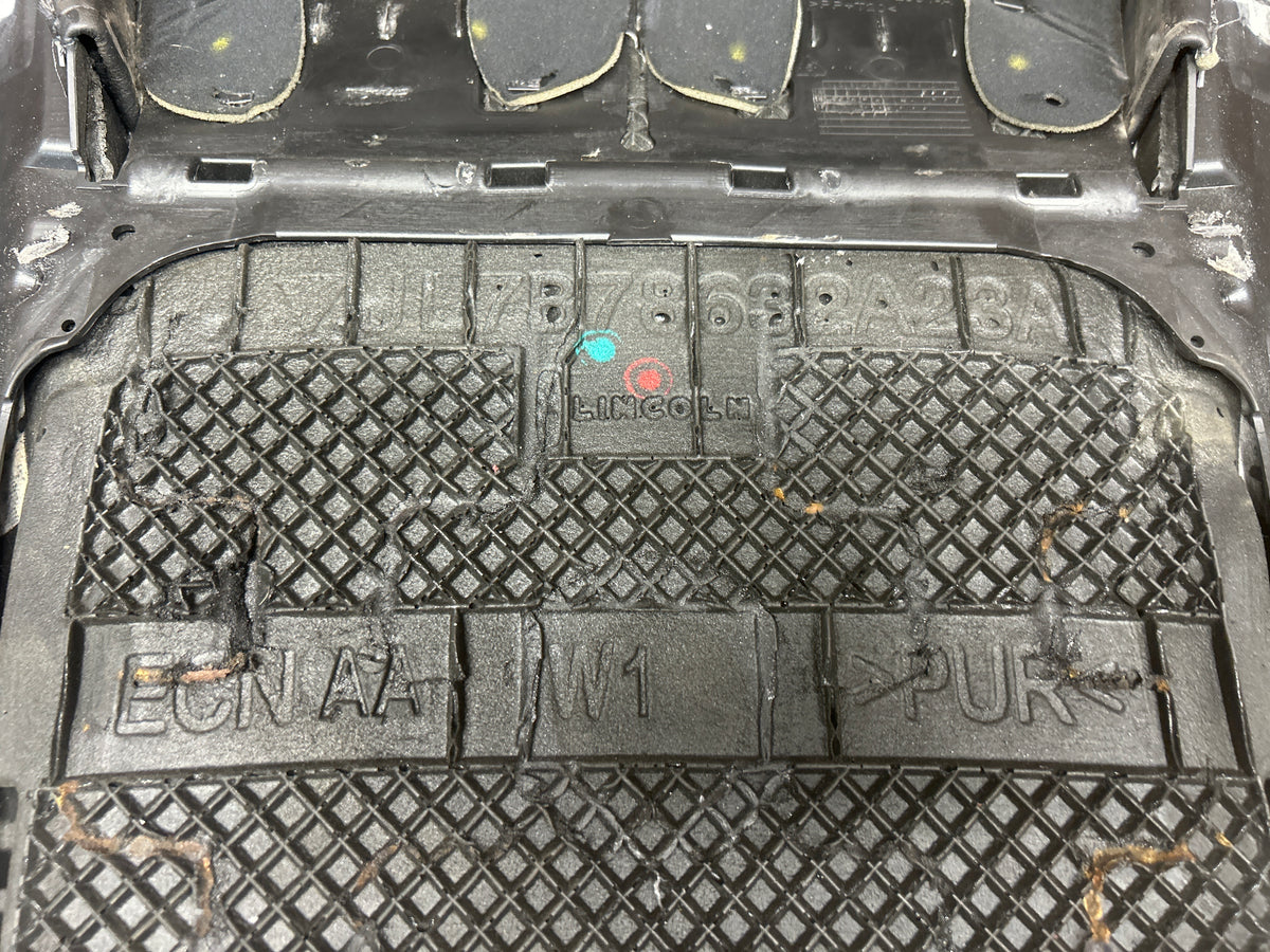 2018-2019 LINCOLN NAVIGATOR FRONT BOTTOM SIDE BLACK SEAT CUSHION OEM