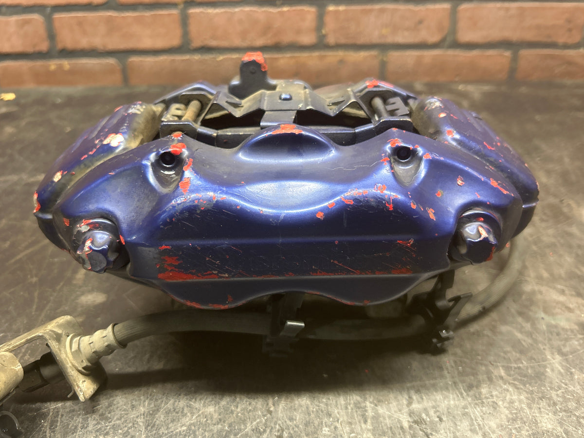 2011-2014 DODGE CHALLENGER/CHARGER FRONT RIGHT SIDE BREMBO BRAKE CALIPER OEM