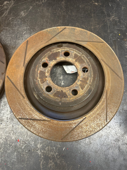 06-23 CHALLENGER CHARGER SRT8 REAR BREMBO BRAKE CALIPER ROTOR SET OEM