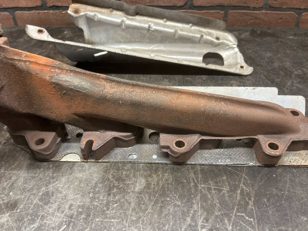 2009-2023 Dodge Mopar Charger/Challenger/Chrysler 5.7l Hemi Exhaust Manifold OEM