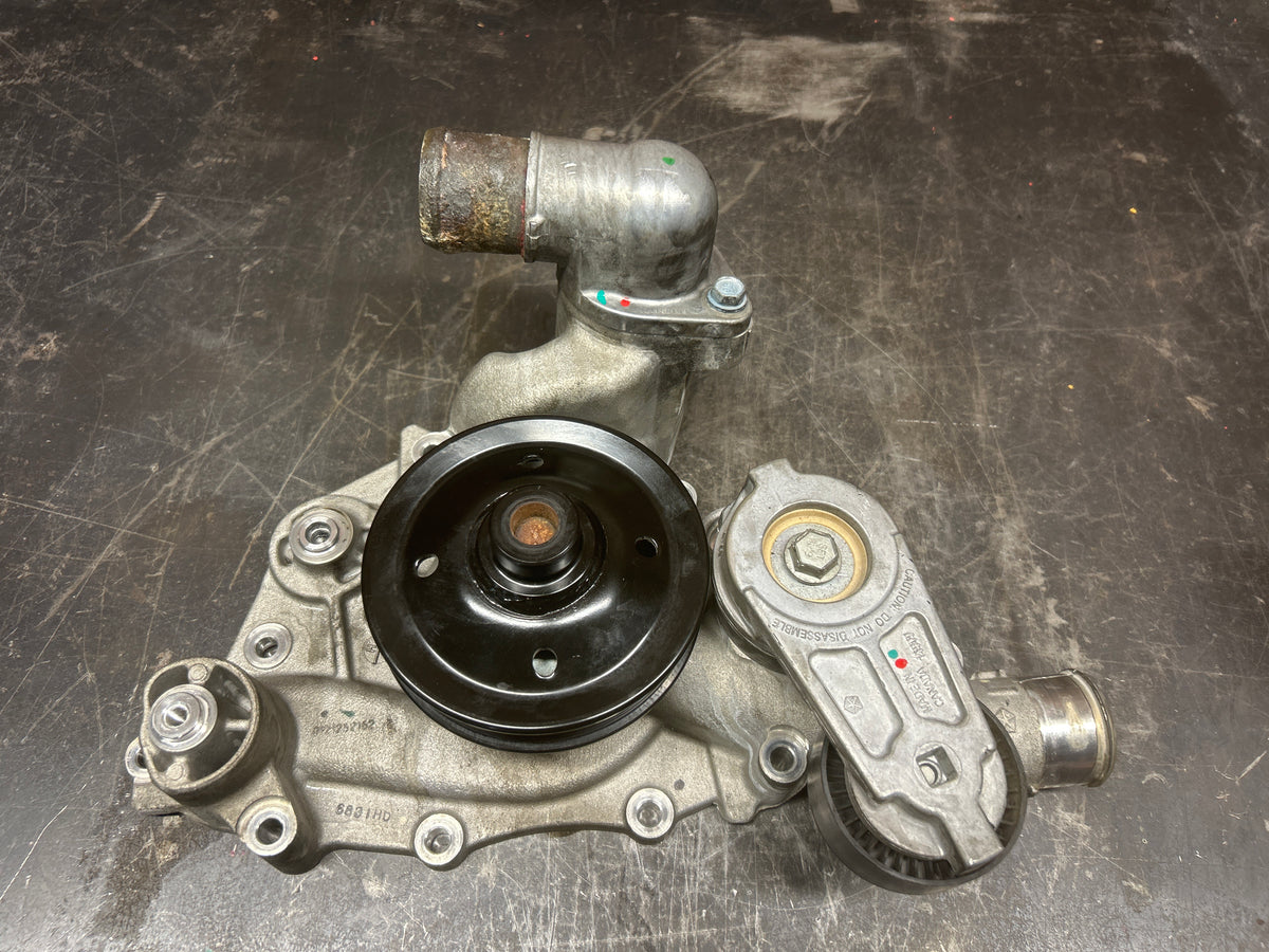 15 -23 DODGE CHALLENGER HELLCAT 6.2L OEM ENGINE COOLANT WATER PUMP 68165882AC