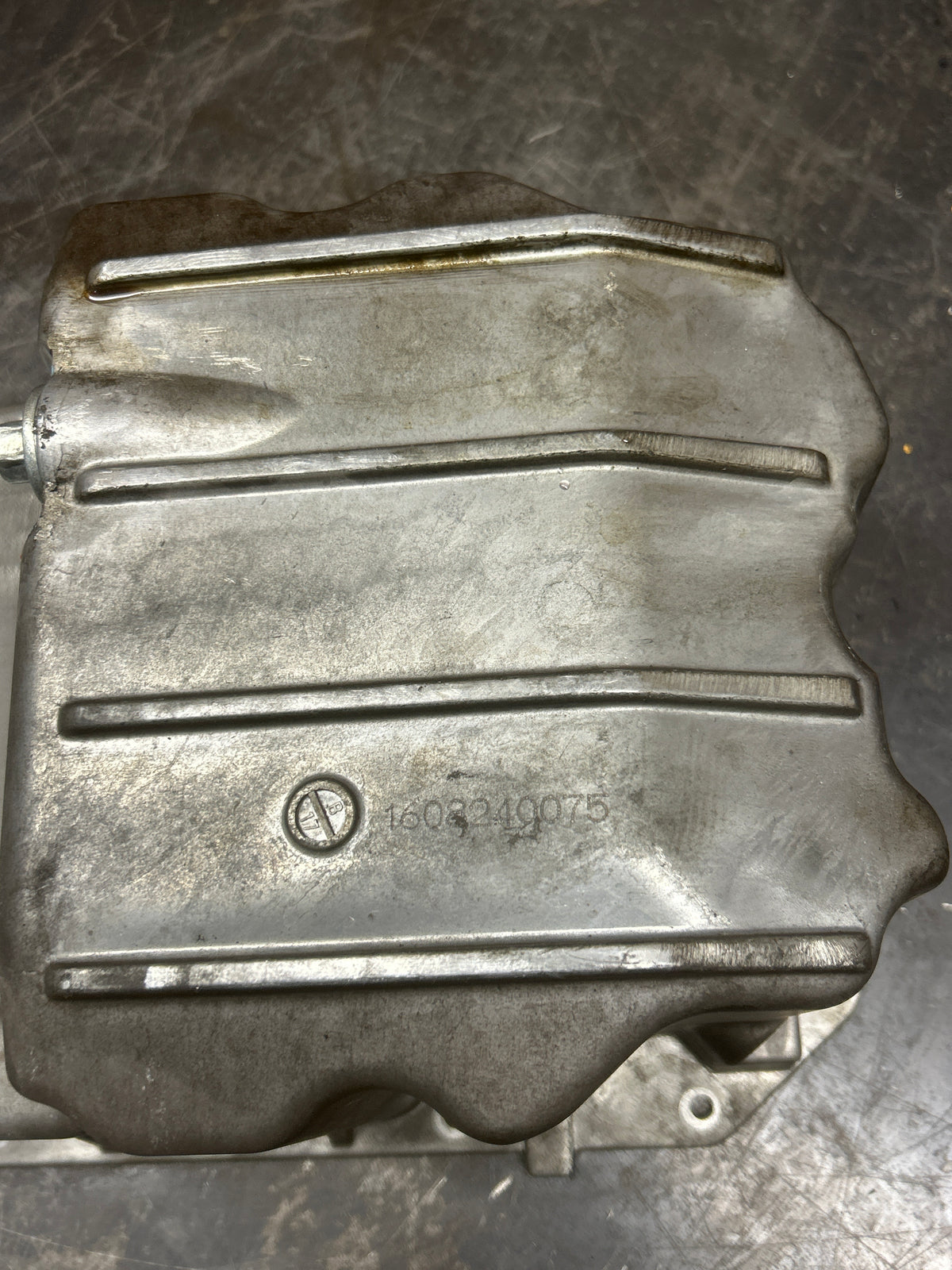 2011-2023 Dodge Challenger Hellcat SRT 6.2L Engine Oil Pan 68166426AC