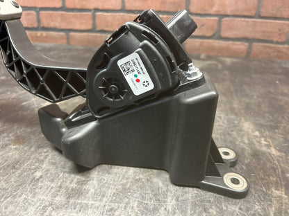 2017 DODGE CHARGER SCAT PACK SRT  ACCELERATOR GAS PEDAL ASSEMBLY 04861714AF