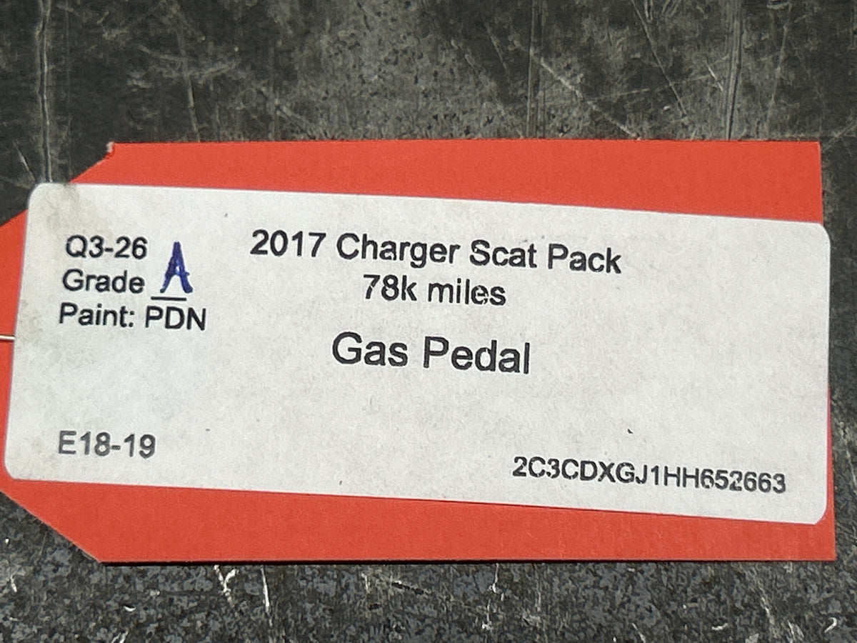 2017 DODGE CHARGER SCAT PACK SRT  ACCELERATOR GAS PEDAL ASSEMBLY 04861714AF