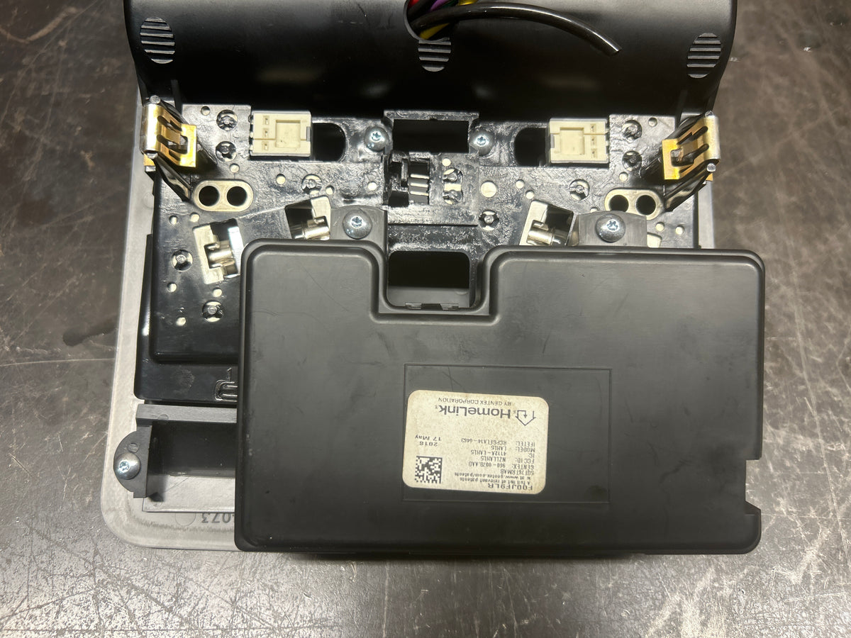 08-23 Dodge Challenger Interior Light Overhead Console W/Snow Performance Guage