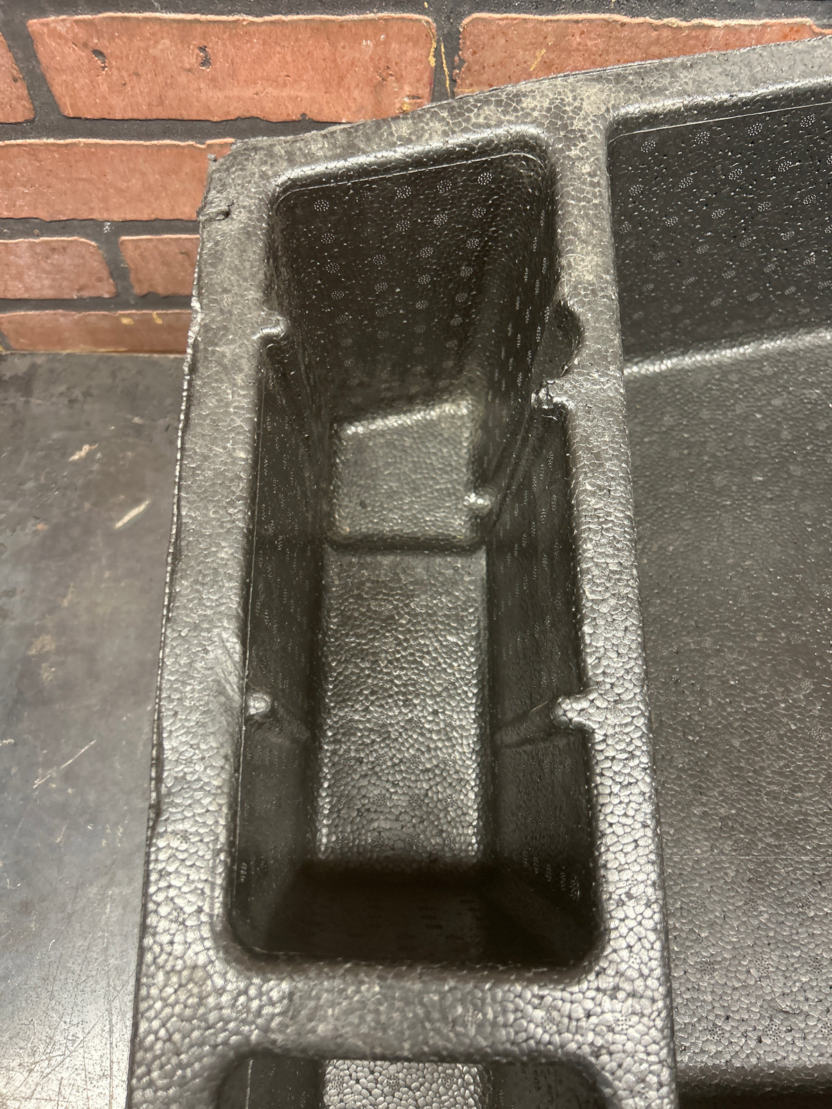 11-23 Chrysler 300C/Charger Trunk Cargo Storage Tray & Emergency Tire Inflator