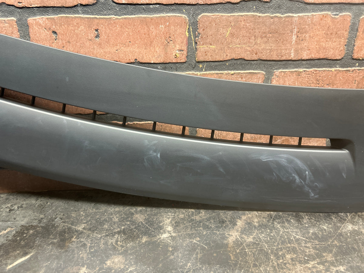 2011-2023 DODGE CHARGER SRT/CHRYSLER 300C DEFROSTER GRILLE WITH SUNSENSOR OEM