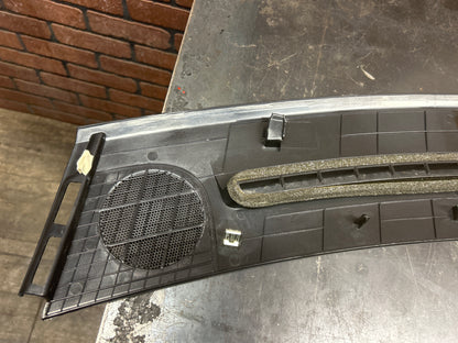 2011-2023 DODGE CHARGER SRT/CHRYSLER 300C DEFROSTER GRILLE WITH SUNSENSOR OEM