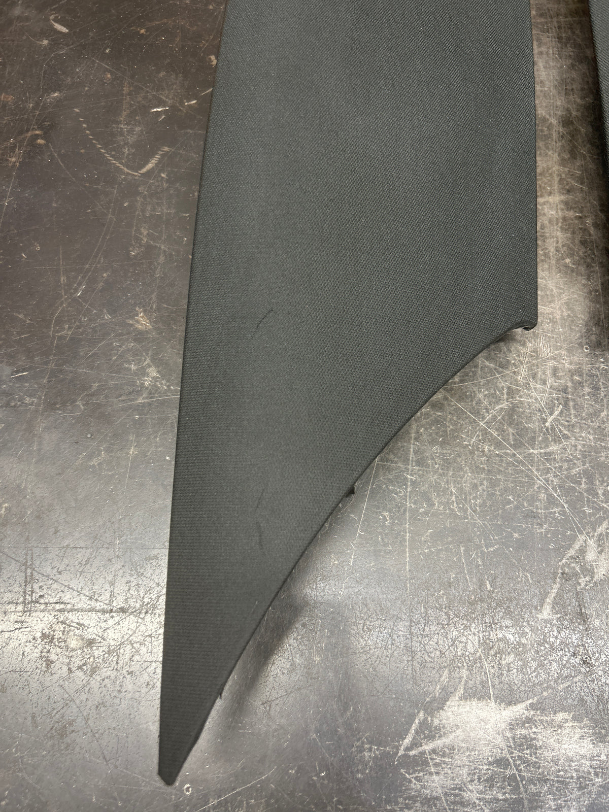 2011-2023 CHRYSLER 300C SRT REAR C PILLAR UPPER INNER TRIM COVER PANELS OEM