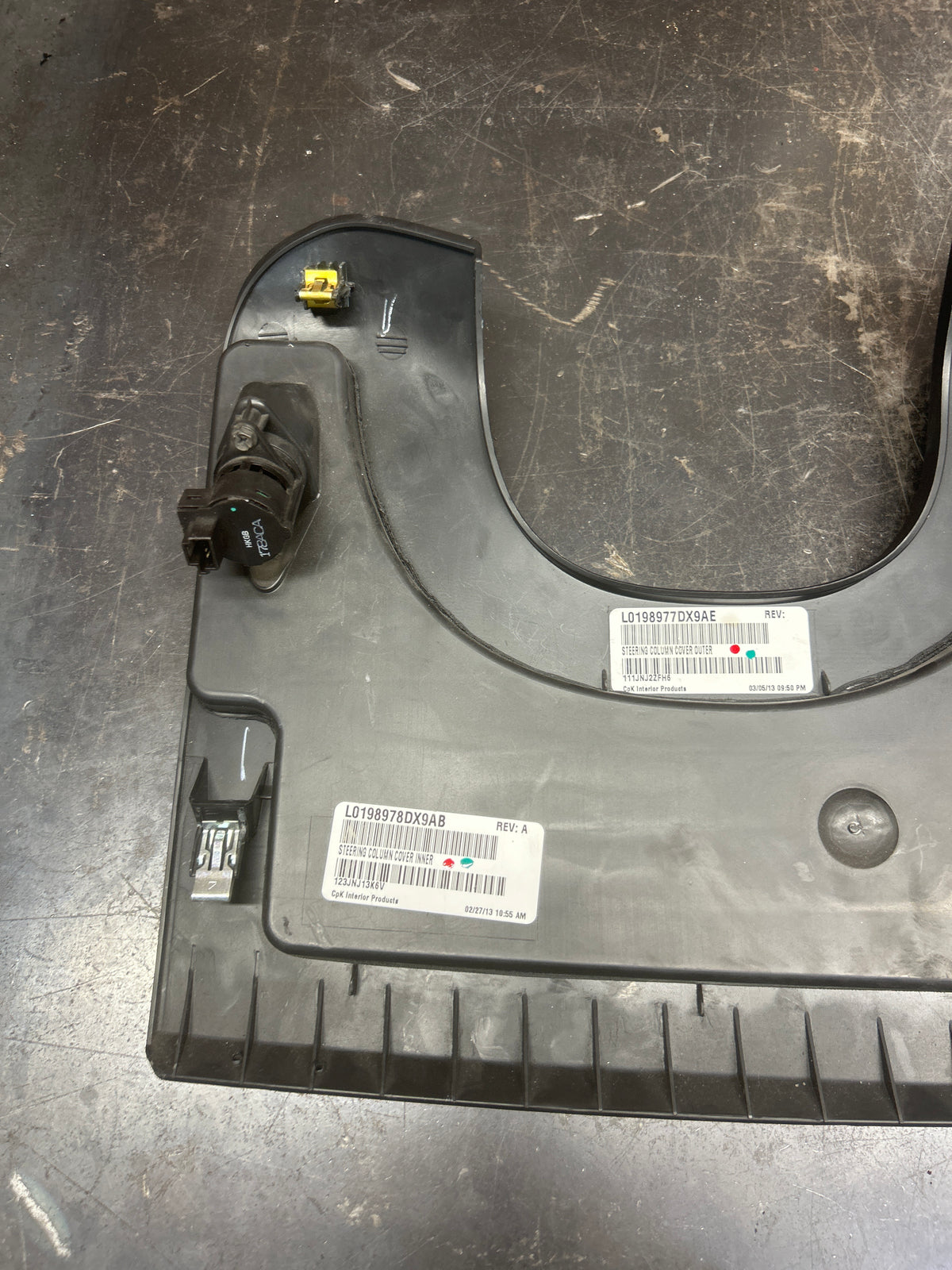 13-19 Dodge Charger /300 Front Left Dash Trim W/Light Switch OEM 1JN63DX9AE