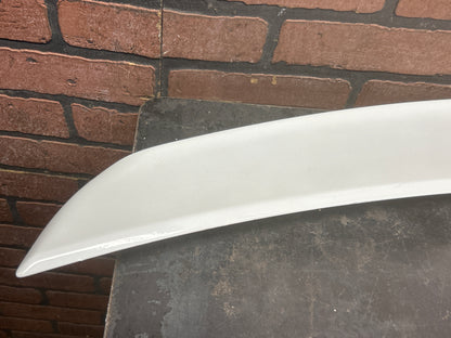 11-23 Chrysler 300C SRT8 Rear White Trunk Deck Lid Lip Spoiler OEM 5RS32TZZAB