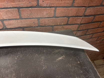 11-23 Chrysler 300C SRT8 Rear White Trunk Deck Lid Lip Spoiler OEM 5RS32TZZAB