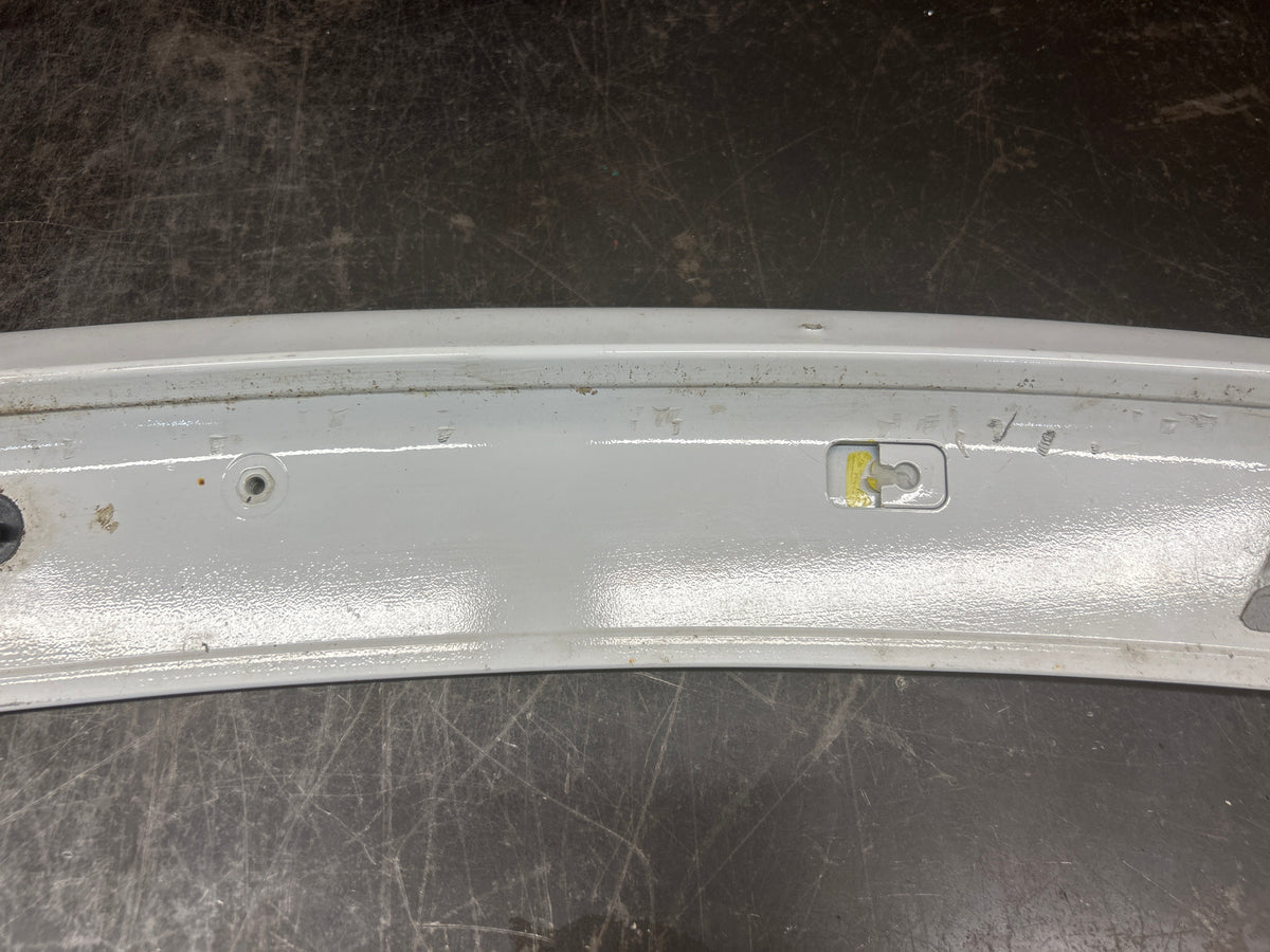 11-23 Chrysler 300C SRT8 Rear White Trunk Deck Lid Lip Spoiler OEM 5RS32TZZAB