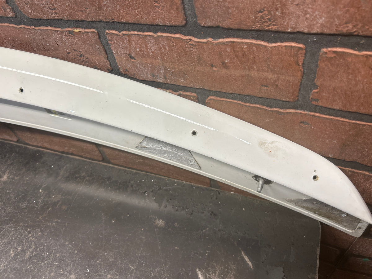 11-23 Chrysler 300C SRT8 Rear White Trunk Deck Lid Lip Spoiler OEM 5RS32TZZAB