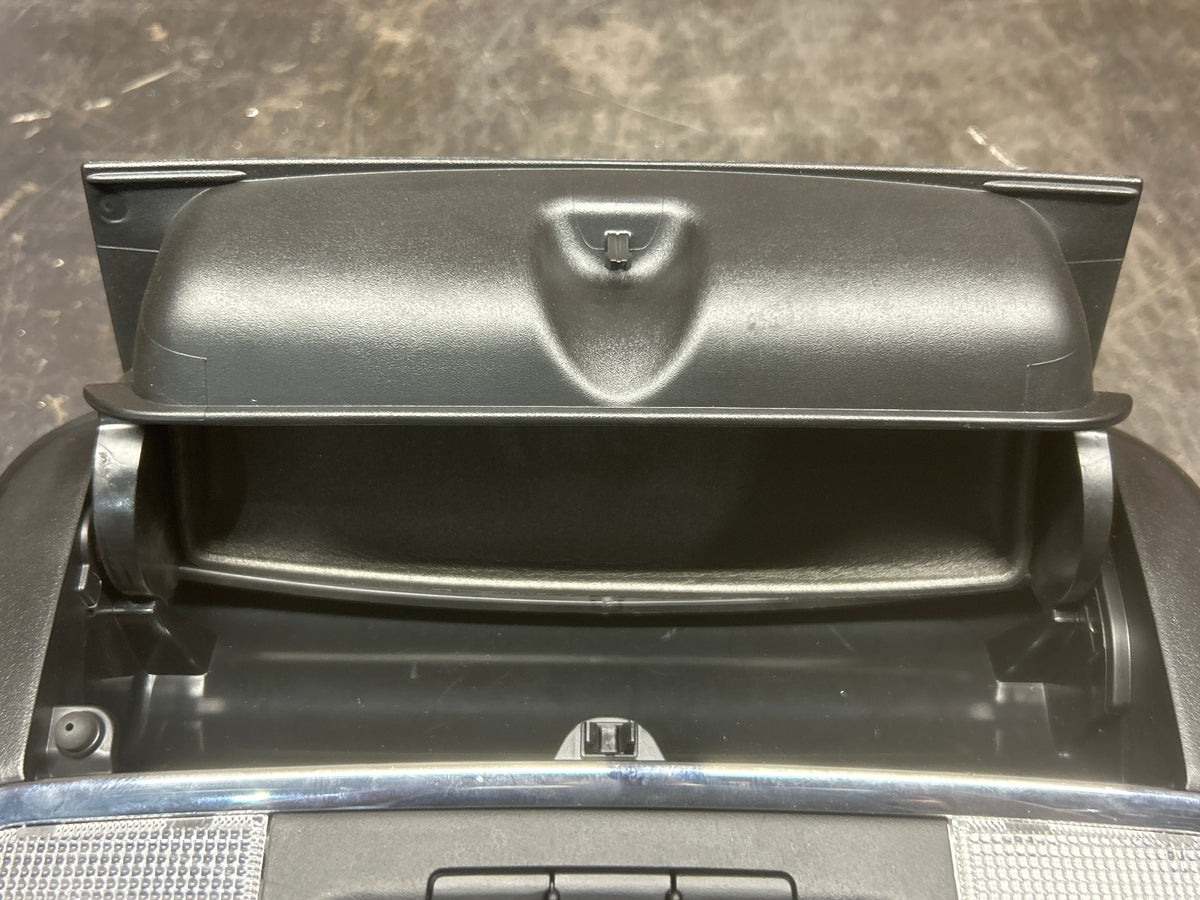 11-23 Chrysler 300C/Charger SRT Over Head Console Dome Light W/Storage 21152656